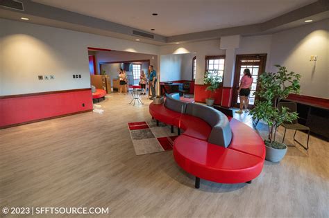 six flags new england vip lounge